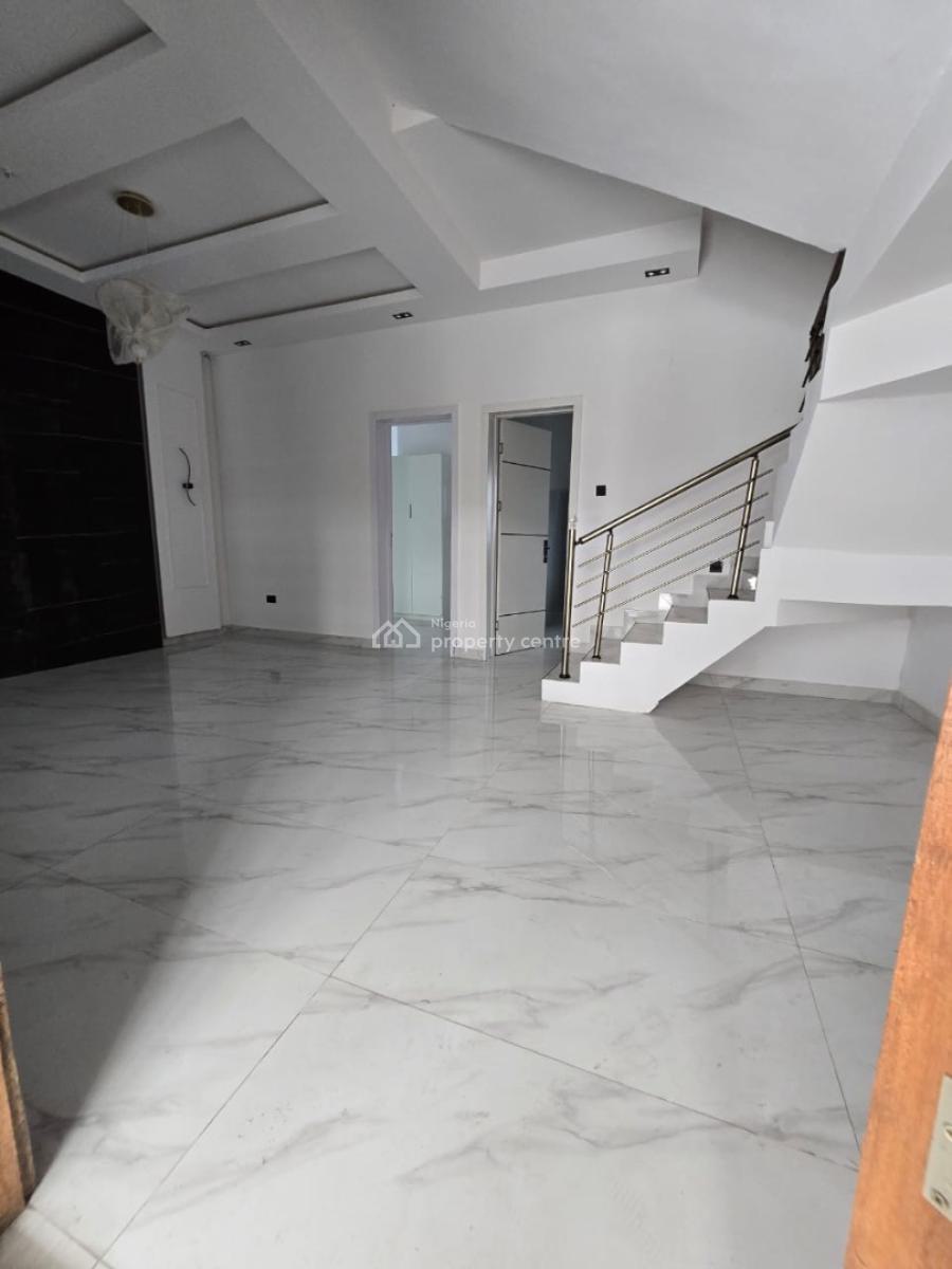 4 Bedrooms Terraced Duplex, Ikota, Lekki, Lagos, Terraced Duplex for Sale
