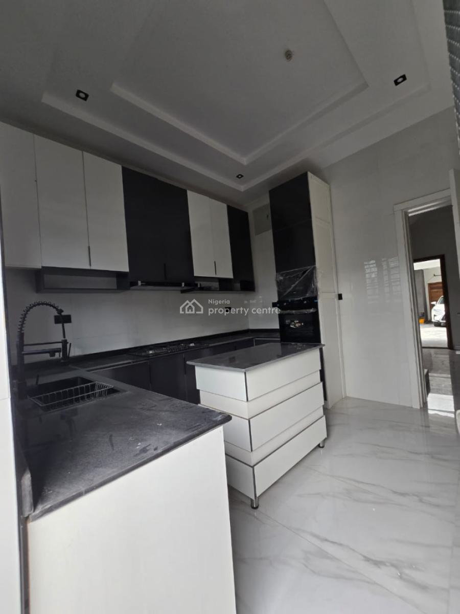 4 Bedrooms Terraced Duplex, Ikota, Lekki, Lagos, Terraced Duplex for Sale