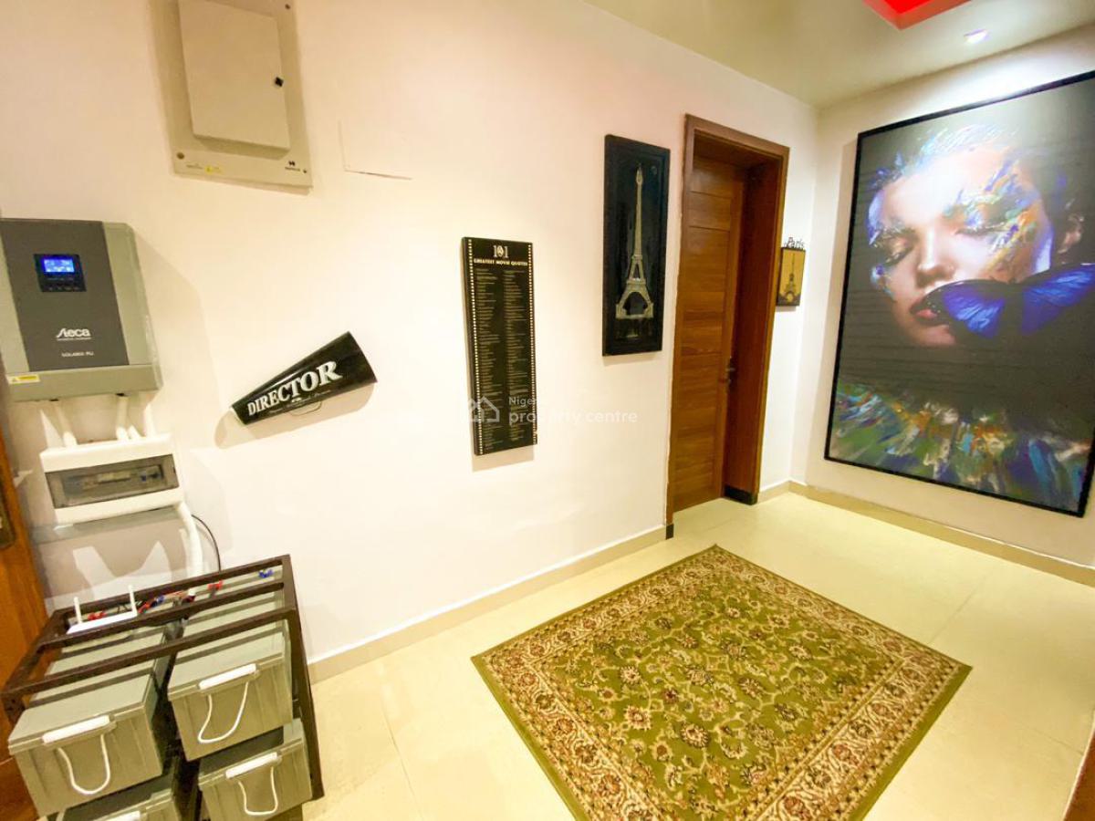 Nicely Furnished 3 Bedrooms Apartment, Lekki Phase 1, Lekki, Lagos, Flat / Apartment Short Let