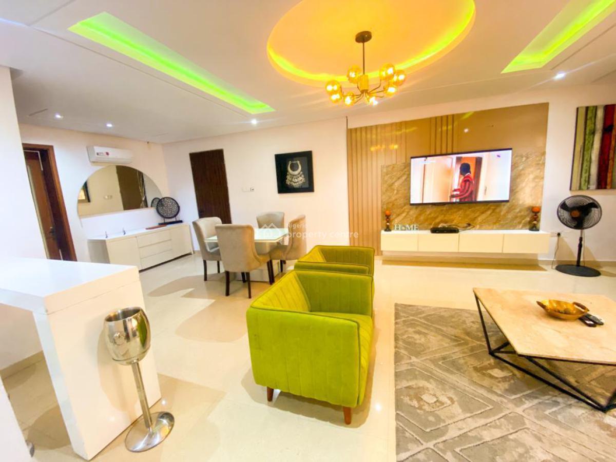 Nicely Furnished 3 Bedrooms Apartment, Lekki Phase 1, Lekki, Lagos, Flat / Apartment Short Let