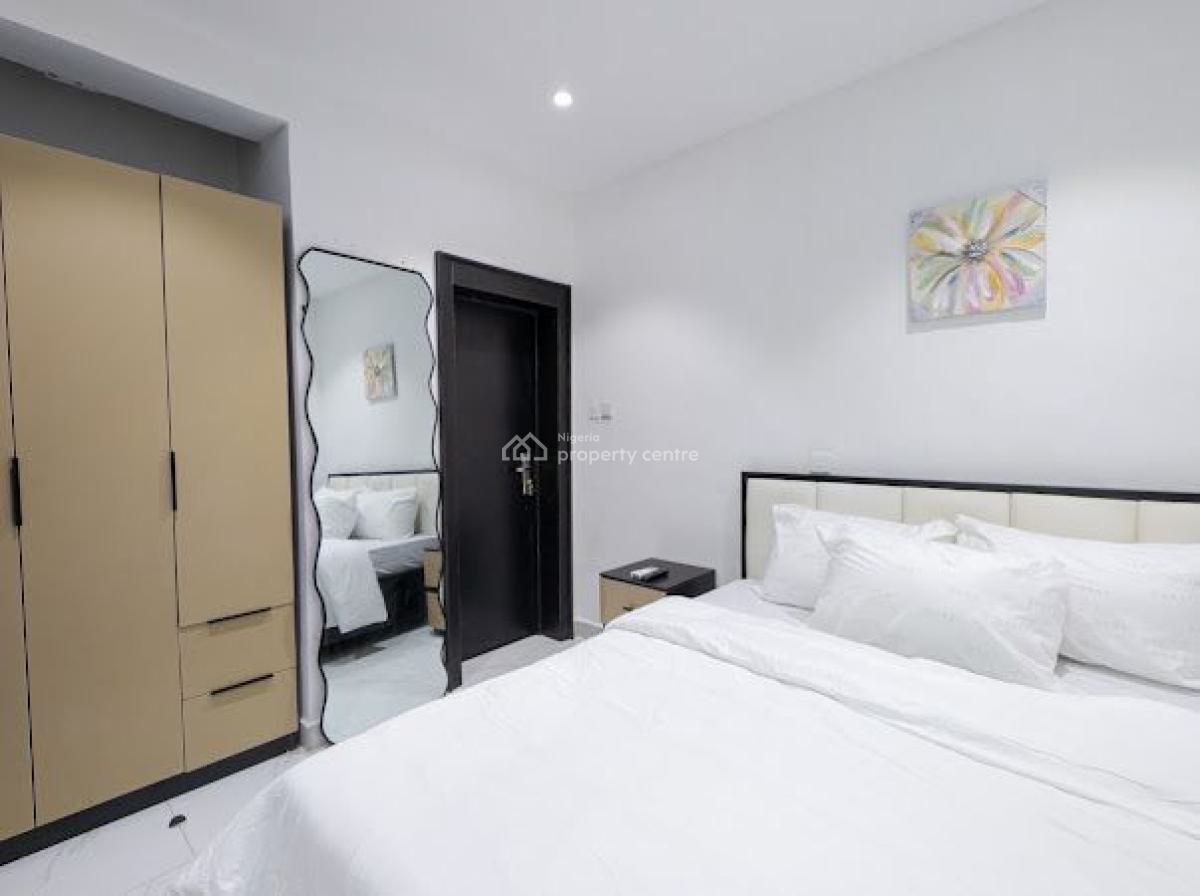 Nicely Furnished 1 Bedroom Apartment, Lekki Phase 1, Lekki, Lagos, Flat / Apartment Short Let