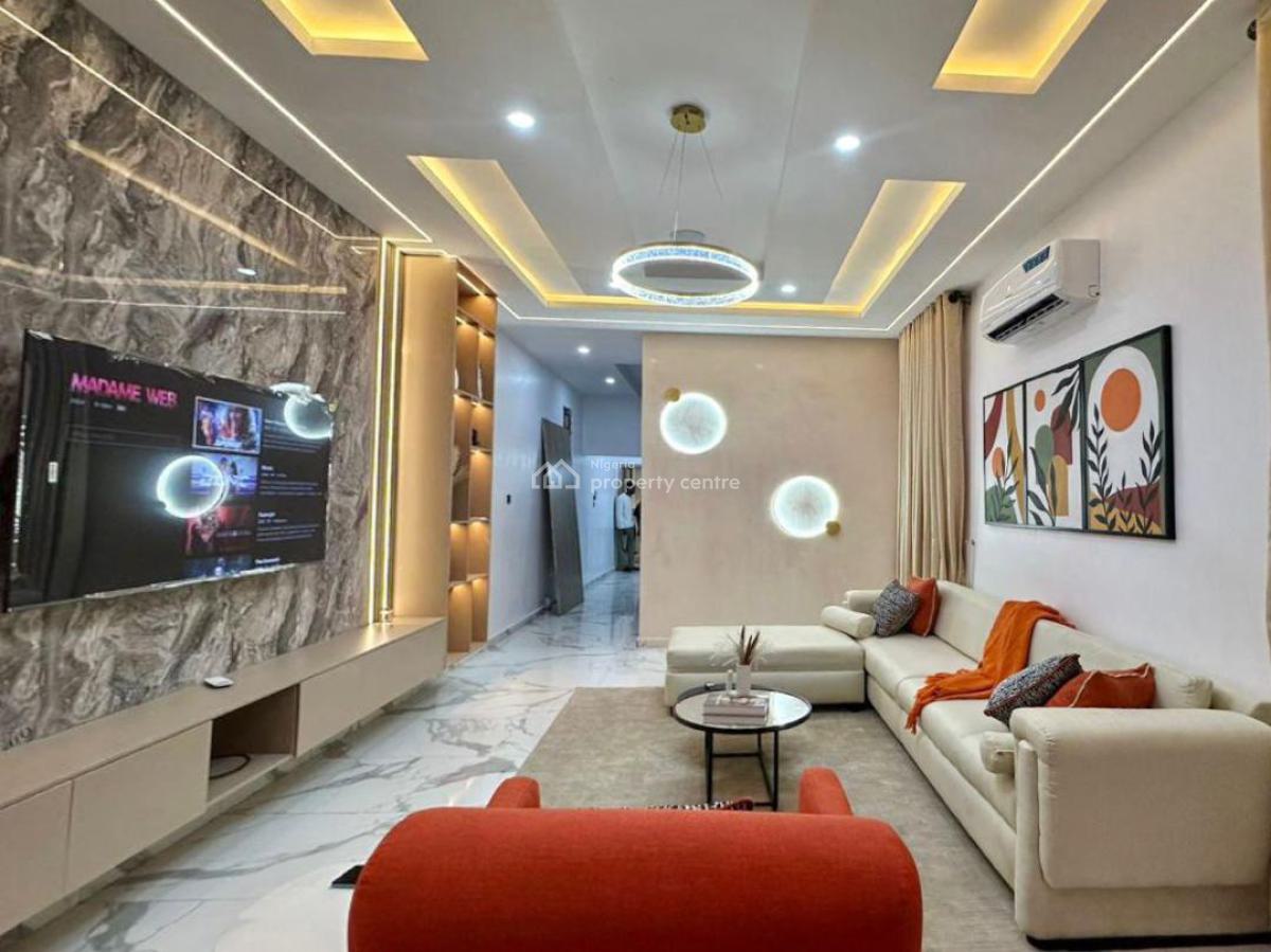 Nicely Furnished 3 Bedroom Apartment, Lekki Phase 1, Lekki, Lagos, Flat / Apartment Short Let
