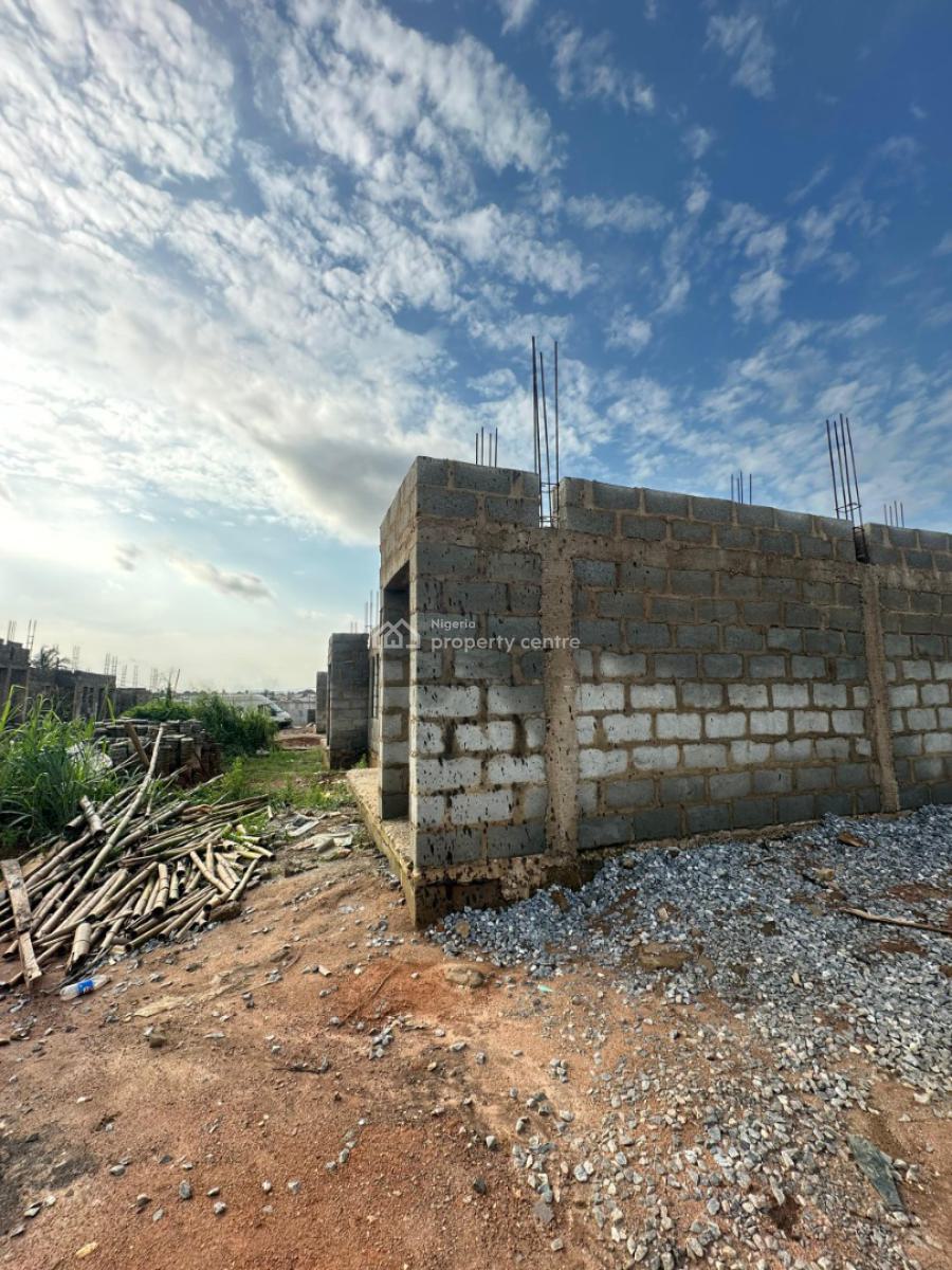 3 Bedrooms Apartment in a Secured Environment, Maicon Court, Omolayo Estate, Akobo, Ibadan, Oyo, Flat / Apartment for Sale