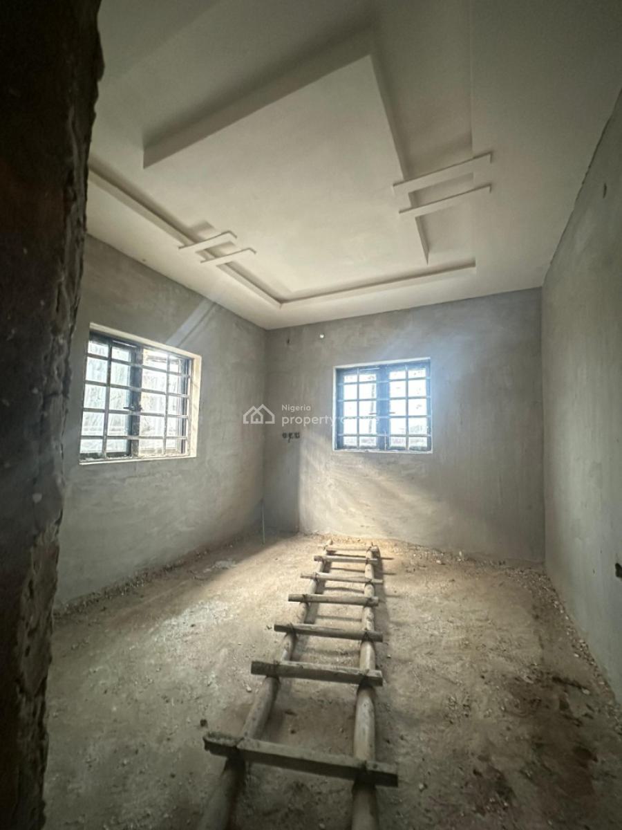 1 Bdroom Apartment in a Pleasant Neighborhood, Behind Foodco, Ring Road, Ibadan, Oyo, Mini Flat (room and Parlour) for Sale