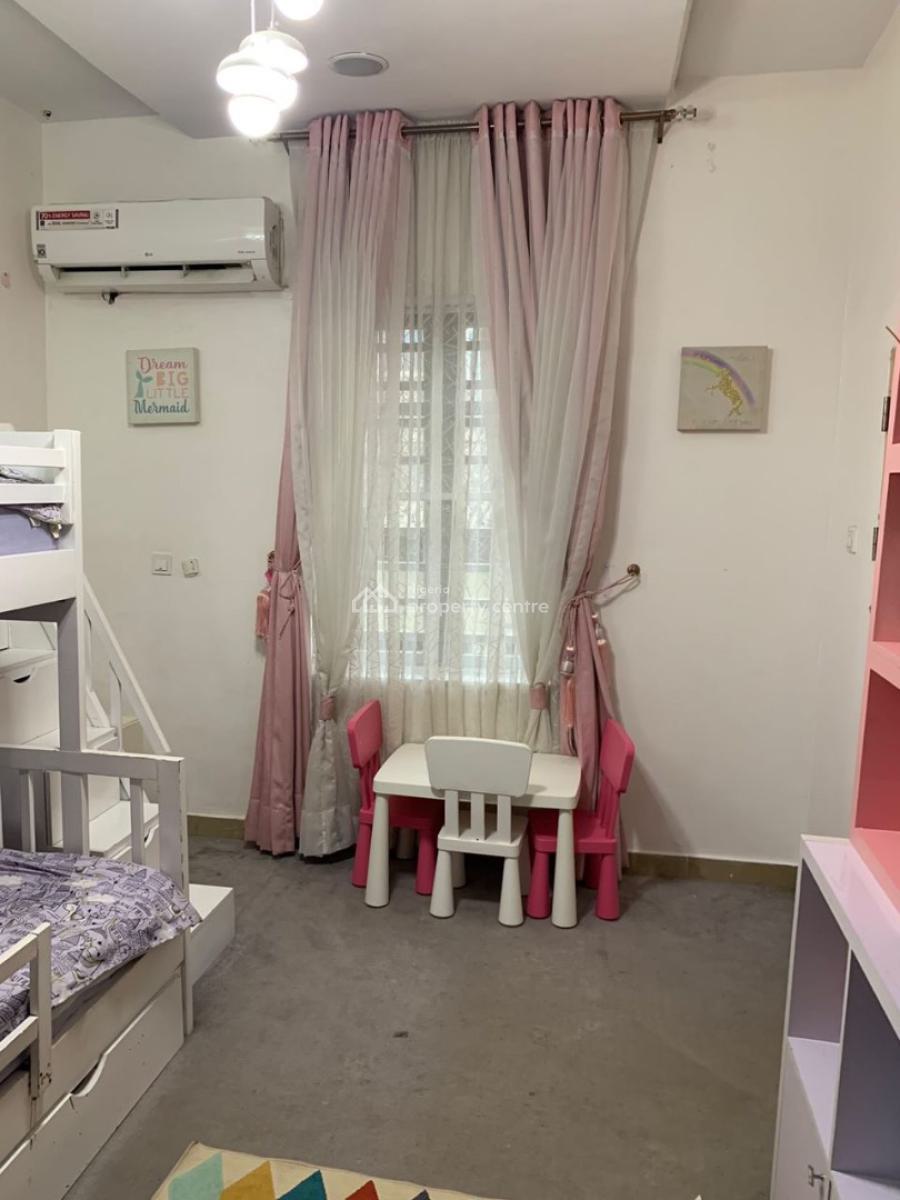 Luxury 4bedroom Semi Detached House with 1bq, Chevron Drive Lekki Lagos, Lekki, Lagos, Semi-detached Duplex for Rent