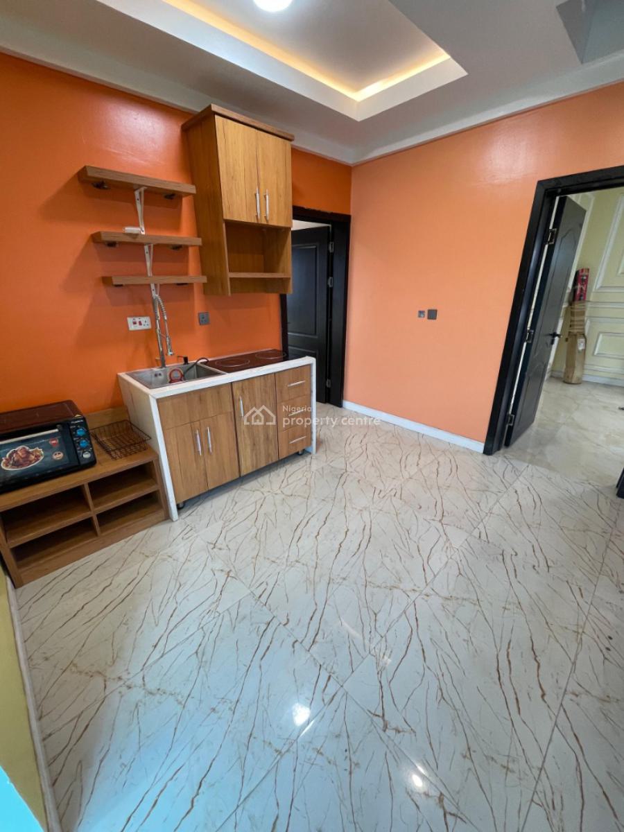 Luxury 5bedrrooms with a Visitors Room, a Bq, Swimming Pool and a Elev, Ayaya Court Maryland, Maryland, Lagos, Detached Duplex for Sale