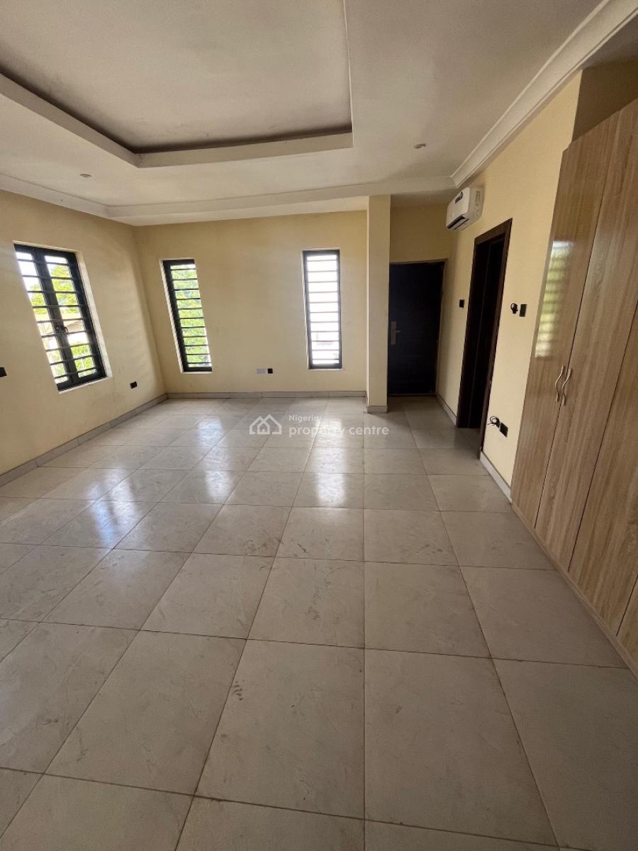 5 Bedroom Terrace Duplex with Bq, Maryland, Lagos, Terraced Duplex for Sale