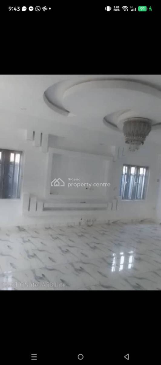 2 Bedroom Flat 2 in a Compound, Beach Estate Ogudu Orioke Off Traffic Light, Ogudu, Lagos, Flat / Apartment for Rent