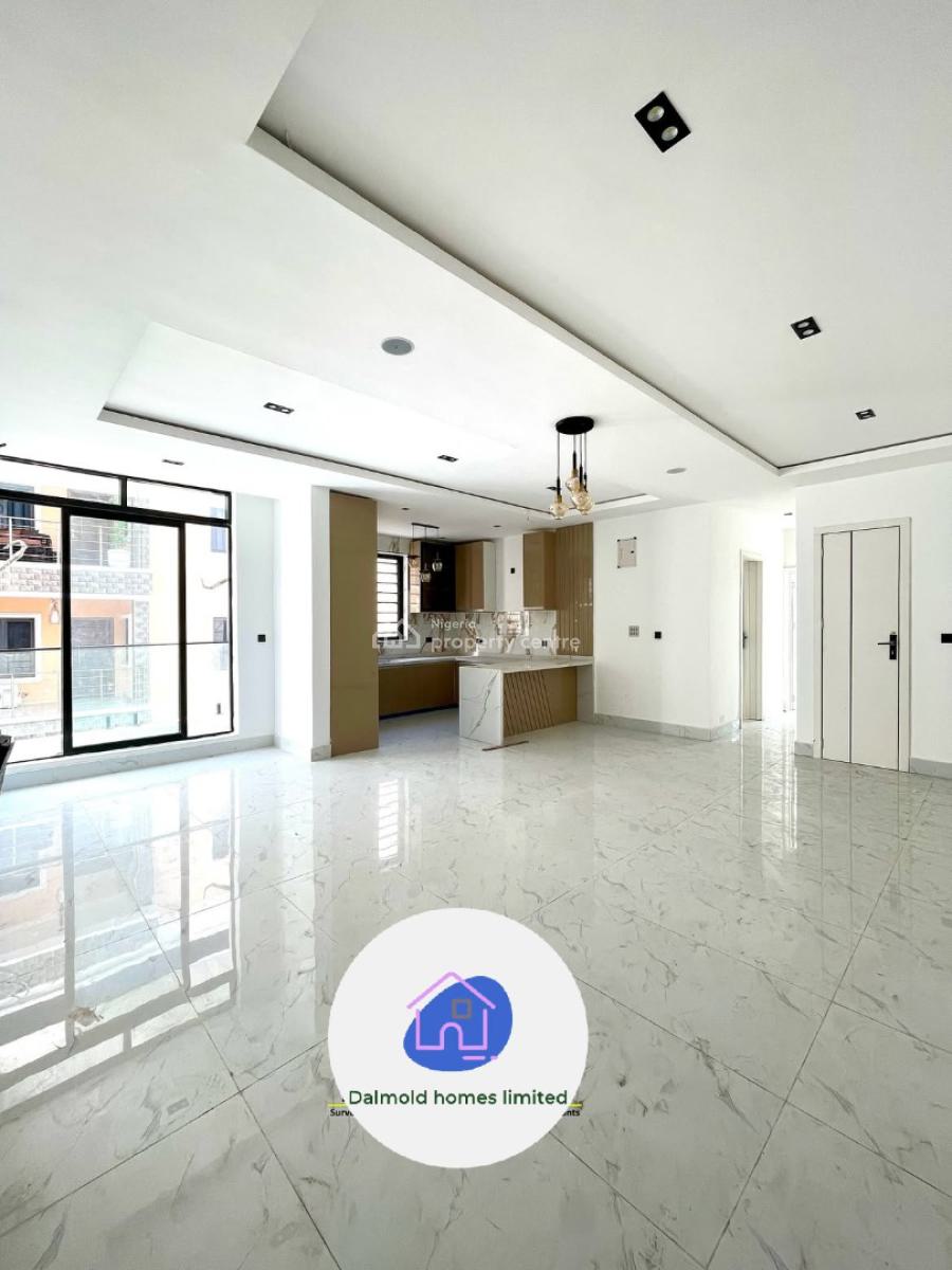 2 Bedroom Apartment, Lekki Phase 1, Lekki, Lagos, Flat / Apartment for Sale