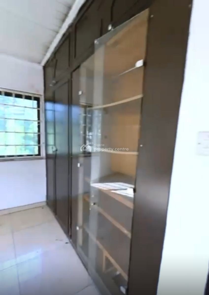 Clean 3 Bedroom Flat with Bq, 2 Sitting Rms, Tarred Rd, Off Amino Kano, Wuse 2, Abuja, House for Rent