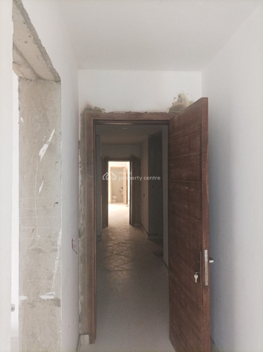 Newly Built 2 Bedroom Apartment with Swimming Pool and Gymnasium, Off Durosimi Etti Street, Lekki Phase 1, Lekki, Lagos, Flat / Apartment for Sale