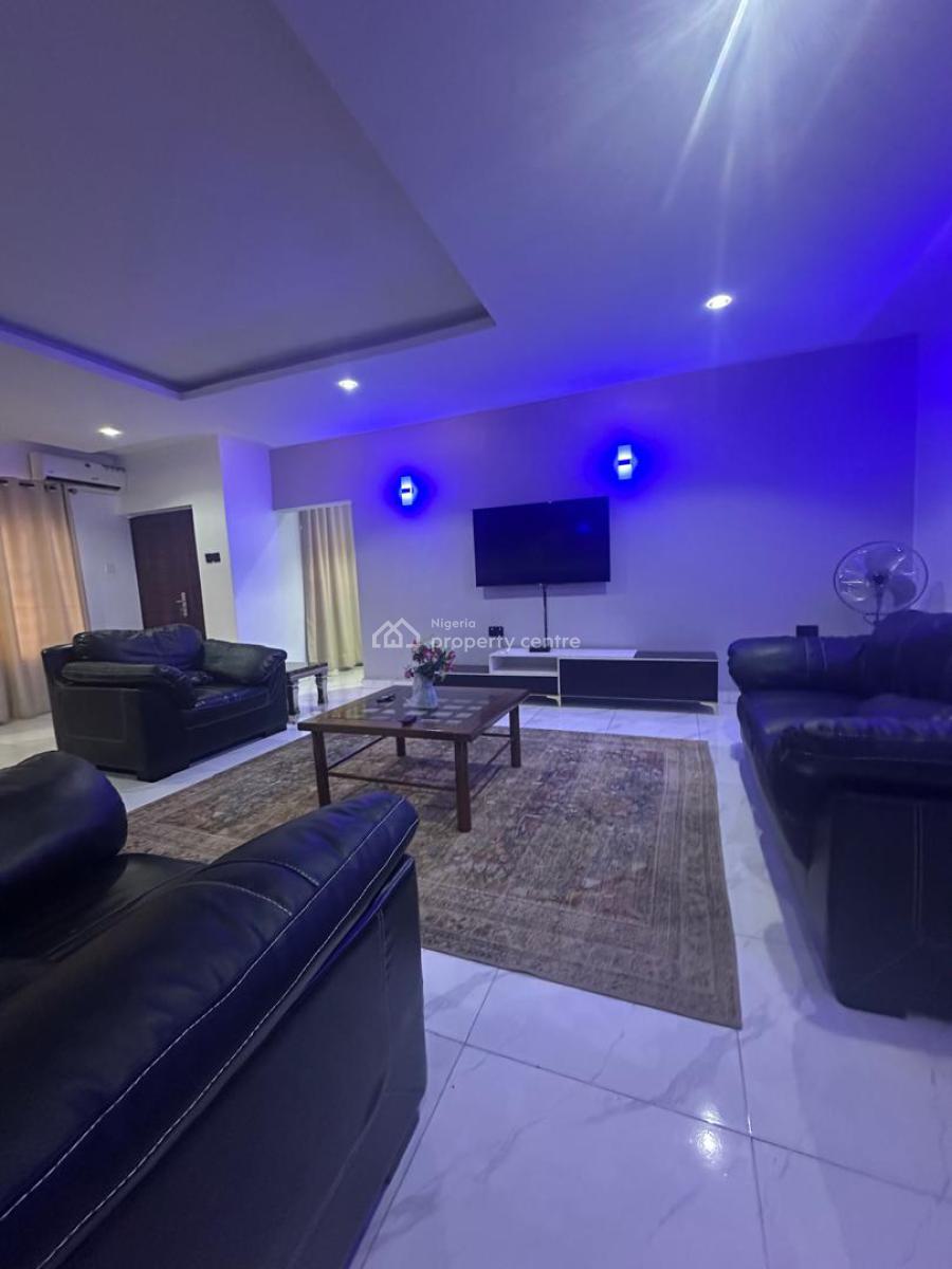 a Beautiful and Very Spacious 1 Bedroom Apartment, Inside The Well Secured Shonibare Estate in Gra, Ikeja Gra, Ikeja, Lagos, Mini Flat (room and Parlour) Short Let