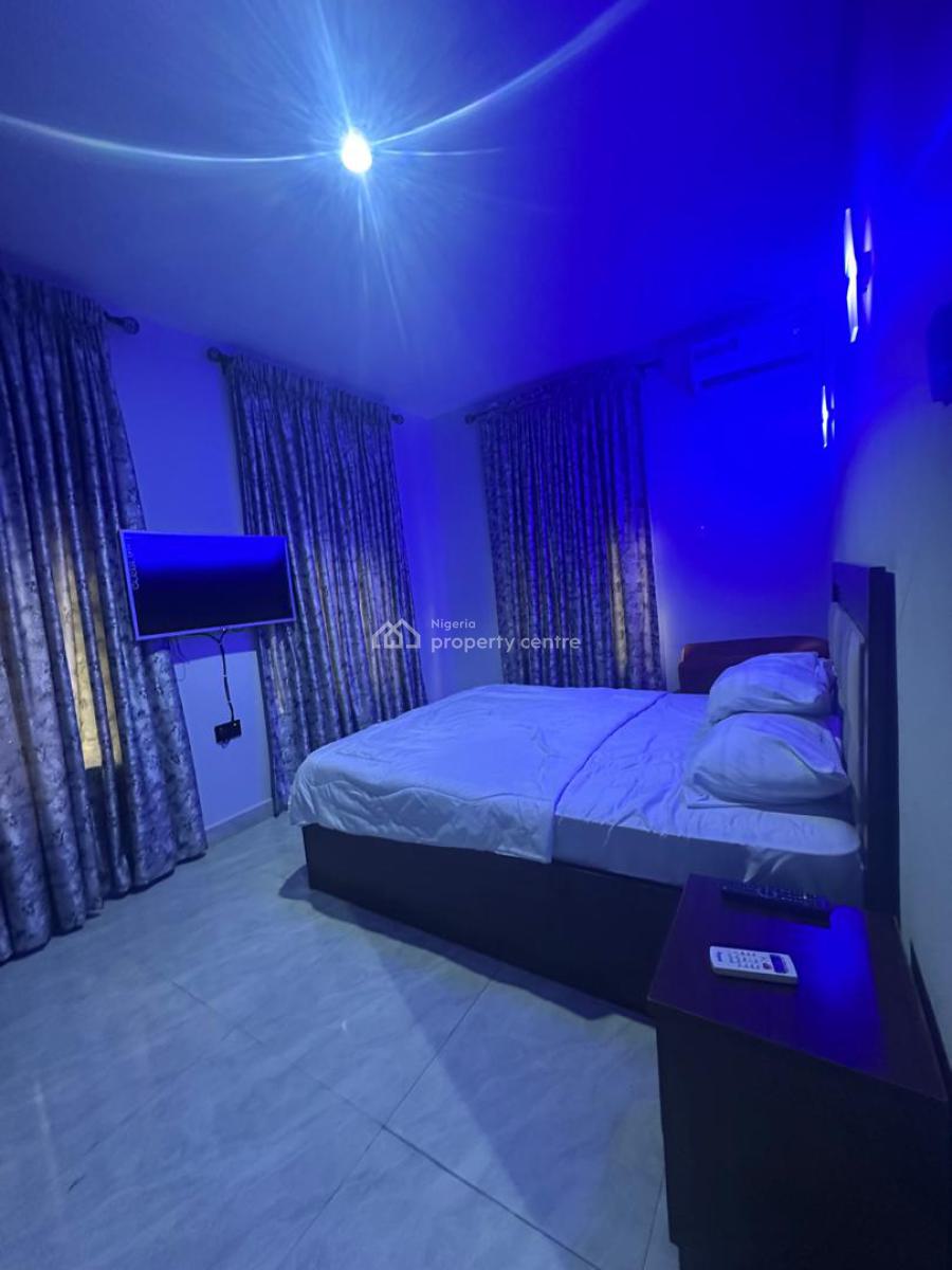 a Beautiful and Very Spacious 1 Bedroom Apartment, Inside The Well Secured Shonibare Estate in Gra, Ikeja Gra, Ikeja, Lagos, Mini Flat (room and Parlour) Short Let