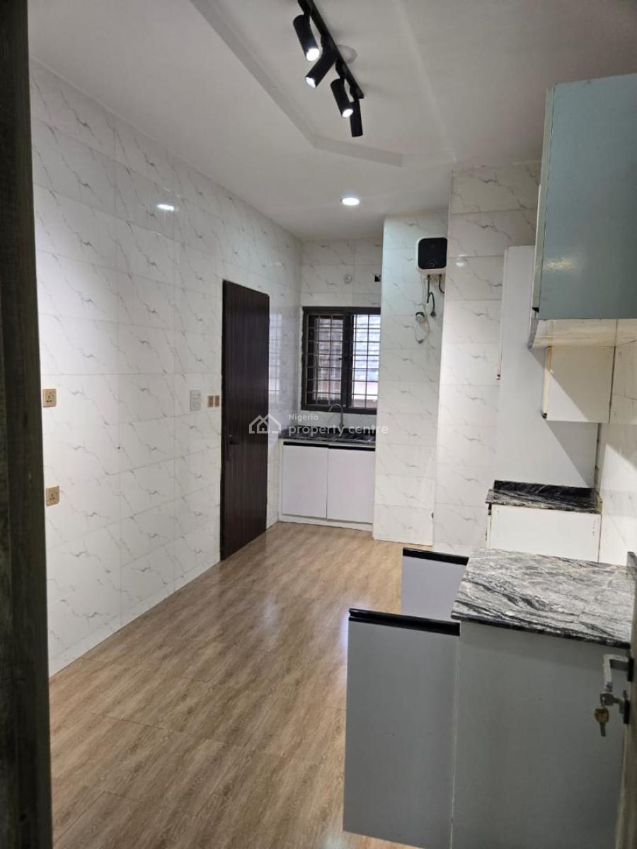 2 Bedrooms Apartment, Off Living Faith, Jahi, Abuja, Flat / Apartment for Rent