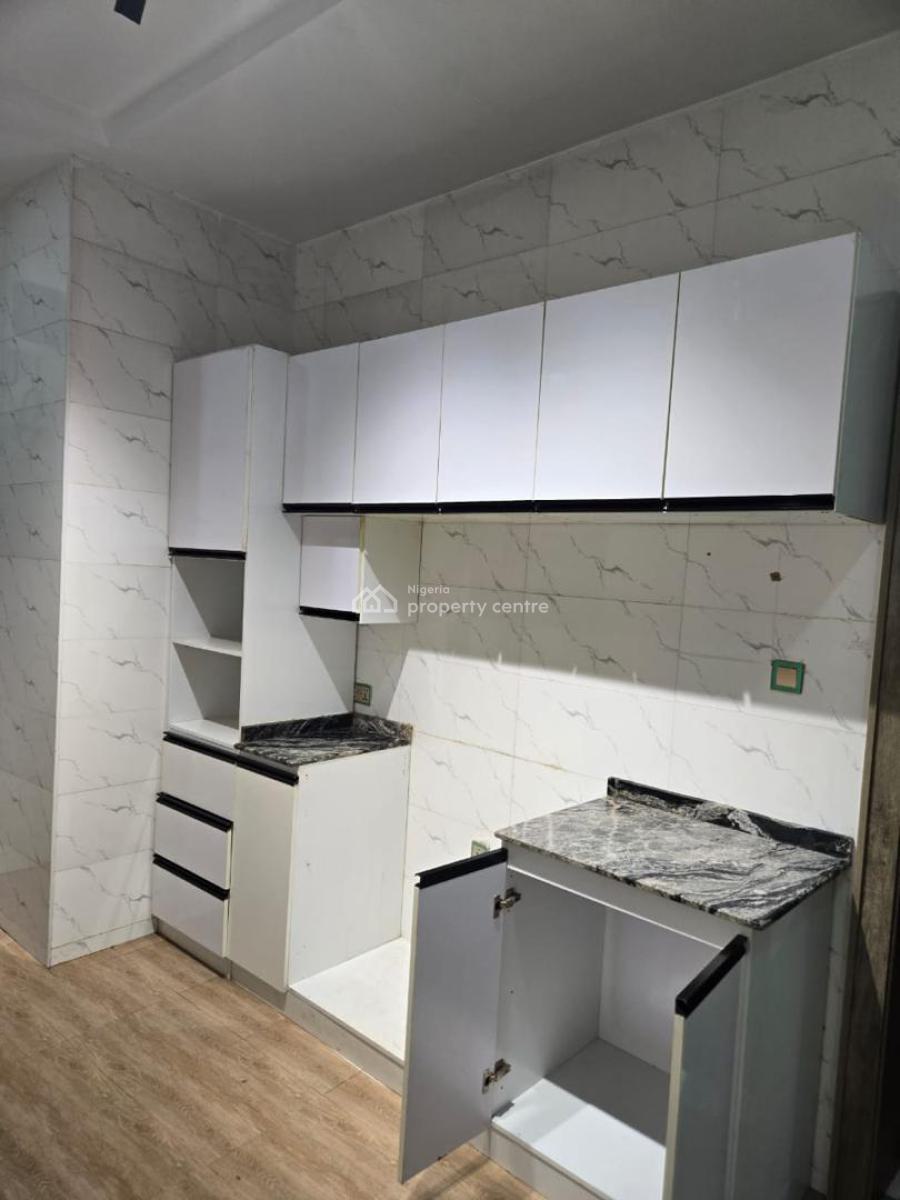 2 Bedrooms Apartment, Off Living Faith, Jahi, Abuja, Flat / Apartment for Rent