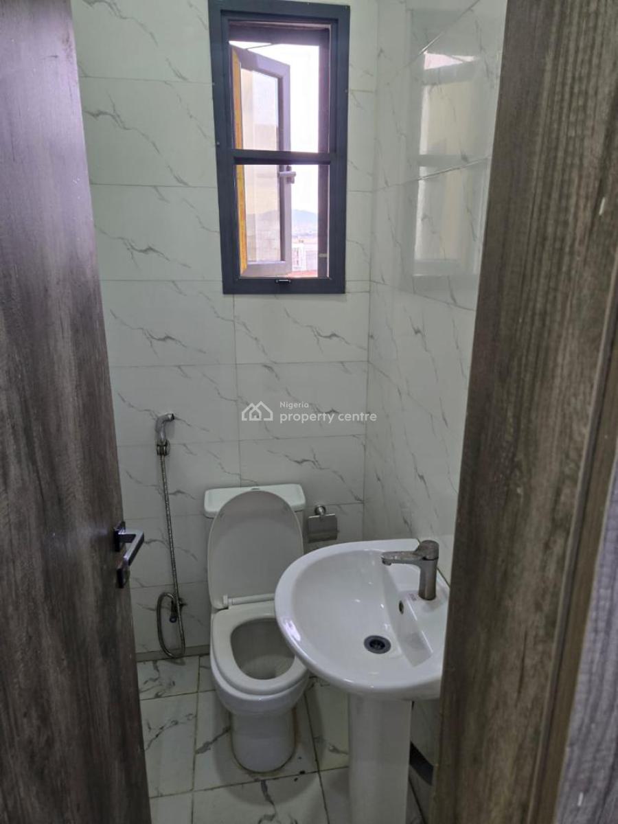 2 Bedrooms Apartment, Off Living Faith, Jahi, Abuja, Flat / Apartment for Rent