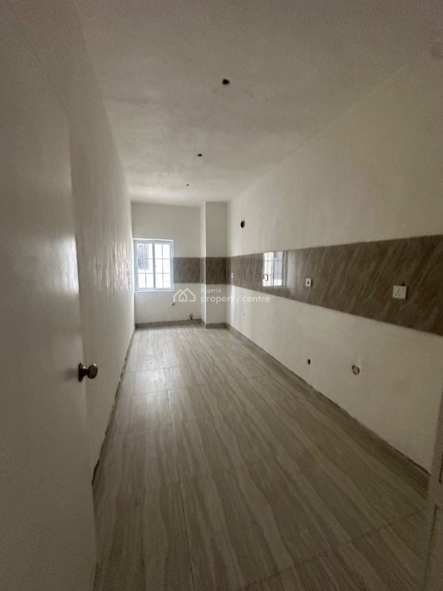 3 Bedroom Apartment, Lagos Homes Estate Off Ogunlana Drive, Surulere, Lagos, Flat / Apartment for Sale