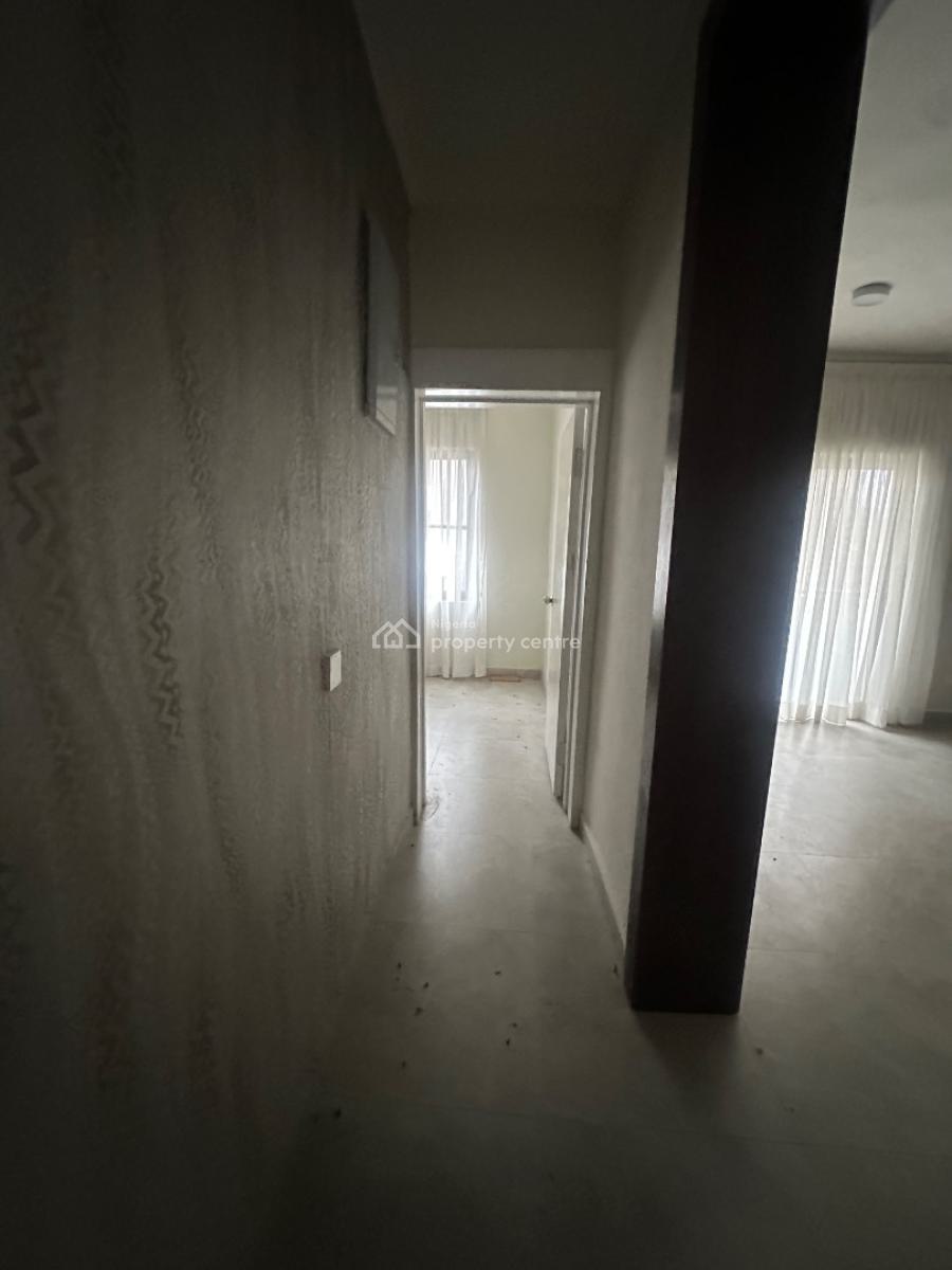 3 Bedroom Apartment, Lagos Homes Estate Off Ogunlana Drive, Surulere, Lagos, Flat / Apartment for Sale