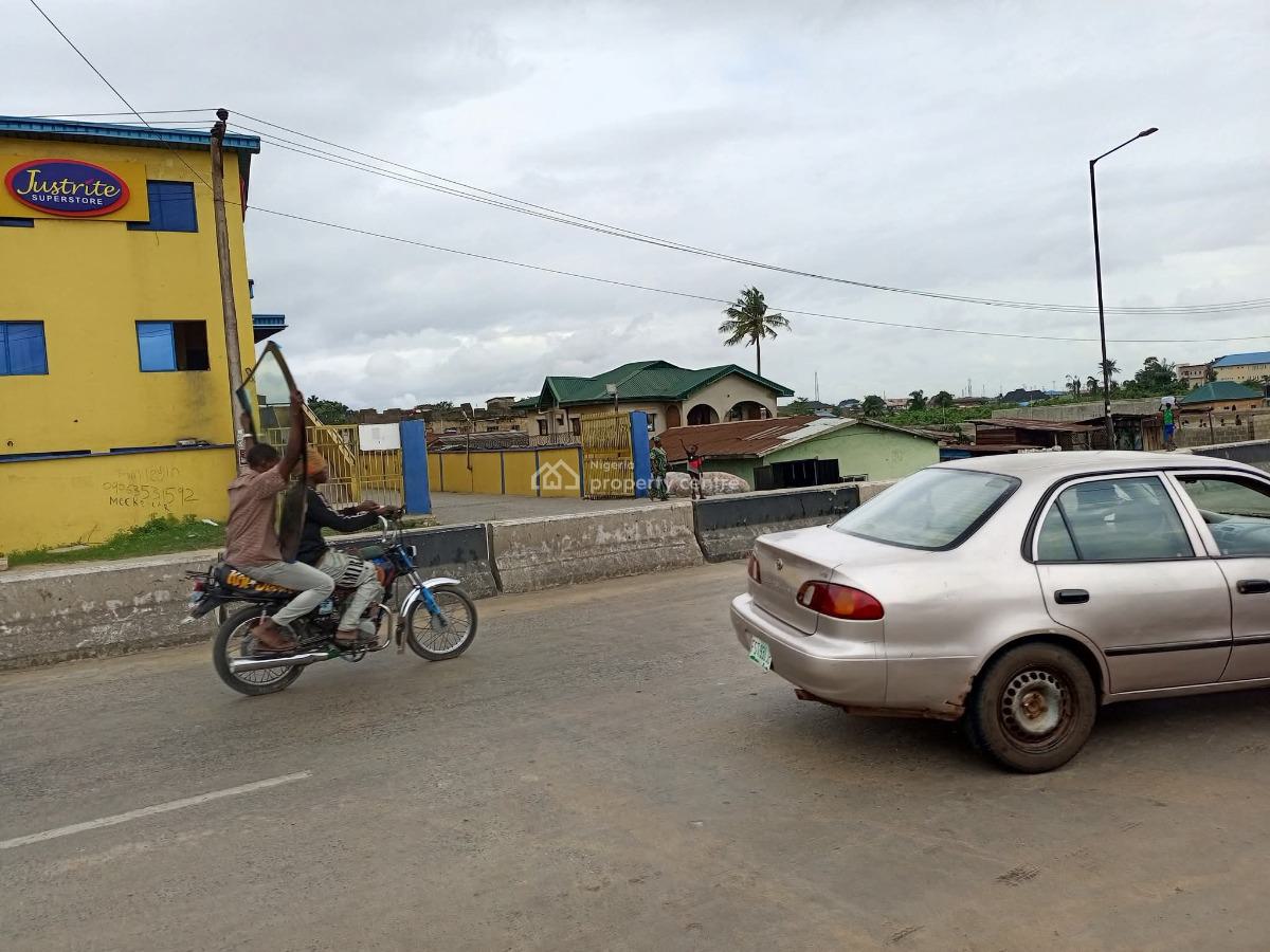 Land Measuring 362.3217sqm, Oba Sekumade Road, Close Just Rite Supermarket, Ikorodu, Lagos, Commercial Land for Sale
