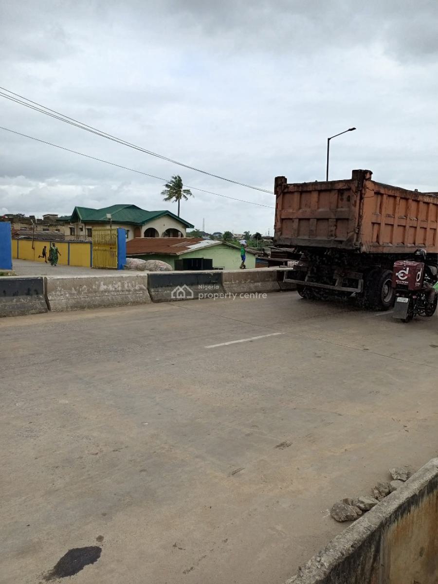 Land Measuring 362.3217sqm, Oba Sekumade Road, Close Just Rite Supermarket, Ikorodu, Lagos, Commercial Land for Sale