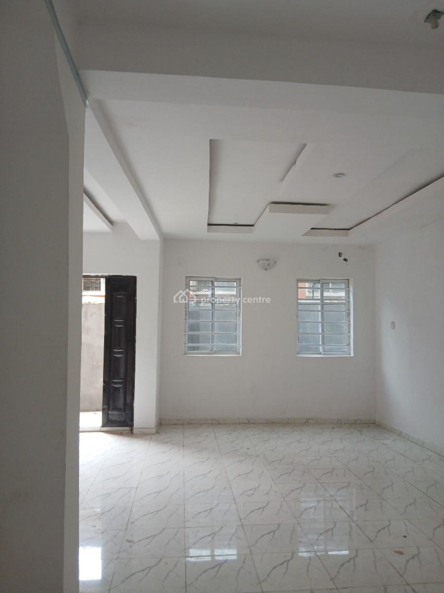 Beautiful 3 Bedroom, Shomolu, Lagos, Semi-detached Duplex for Rent