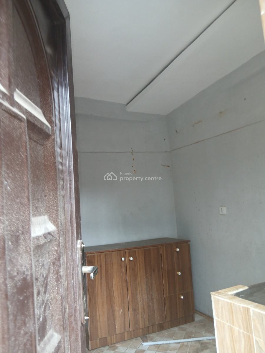 Beautiful 3 Bedroom, Shomolu, Lagos, Semi-detached Duplex for Rent
