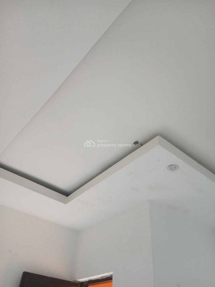Beautiful 3 Bedroom, Shomolu, Lagos, Semi-detached Duplex for Rent
