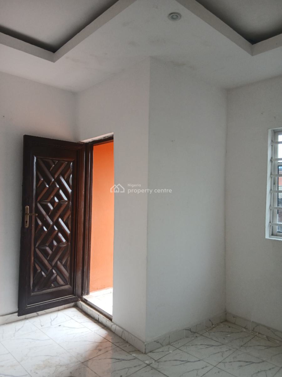 Beautiful 3 Bedroom, Shomolu, Lagos, Semi-detached Duplex for Rent