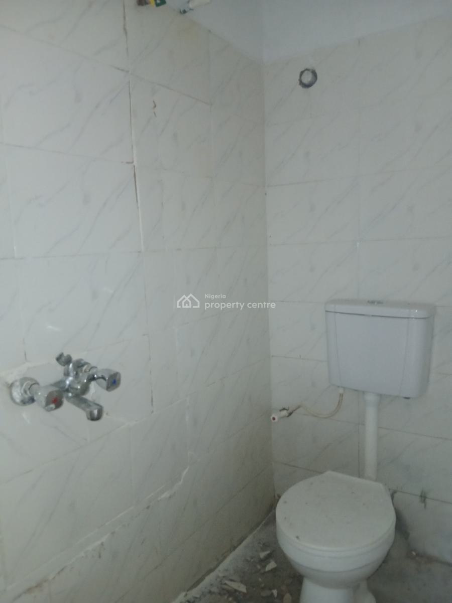 Beautiful 3 Bedroom, Shomolu, Lagos, Semi-detached Duplex for Rent