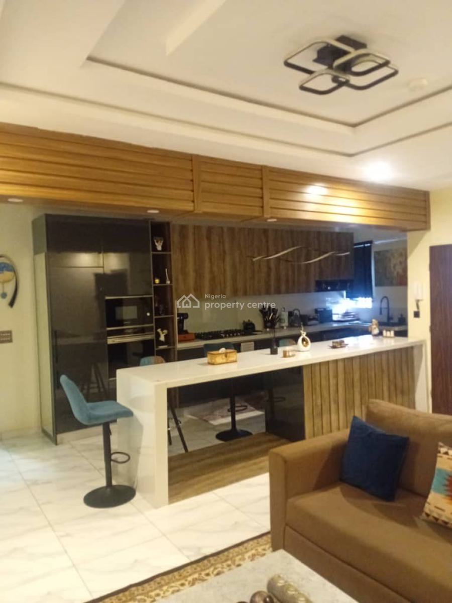 Luxury 2 Bedroom Apartment, Abiola Court, Ilasan, Lekki, Lagos, Flat / Apartment for Rent