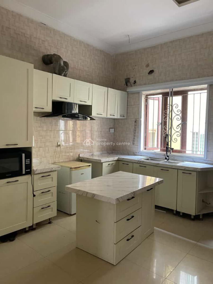 Furnished Mini Flat Inside Estate, Osapa, Lekki, Lagos, Mini Flat (room and Parlour) for Rent