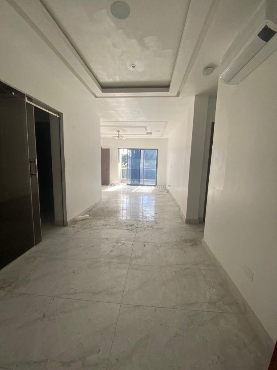 Newly Built and Serviced with 24/7 Power Supply 2 Bedtoom En-suite Fla, Lekki Phase 1, Lekki, Lagos, Flat / Apartment for Rent