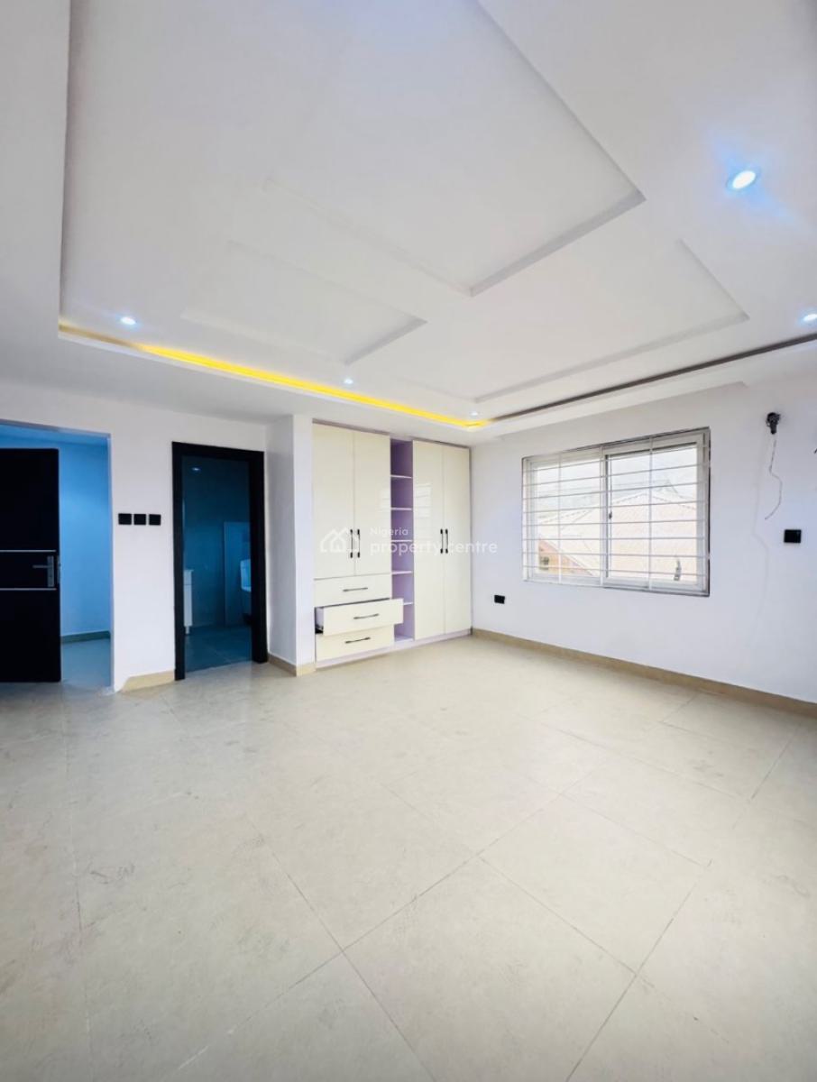 The Most Affordable 3 Bedroom Apartment with a Bq, Lekki Phase 1 Admiralty, Lekki, Lagos, Flat / Apartment for Sale