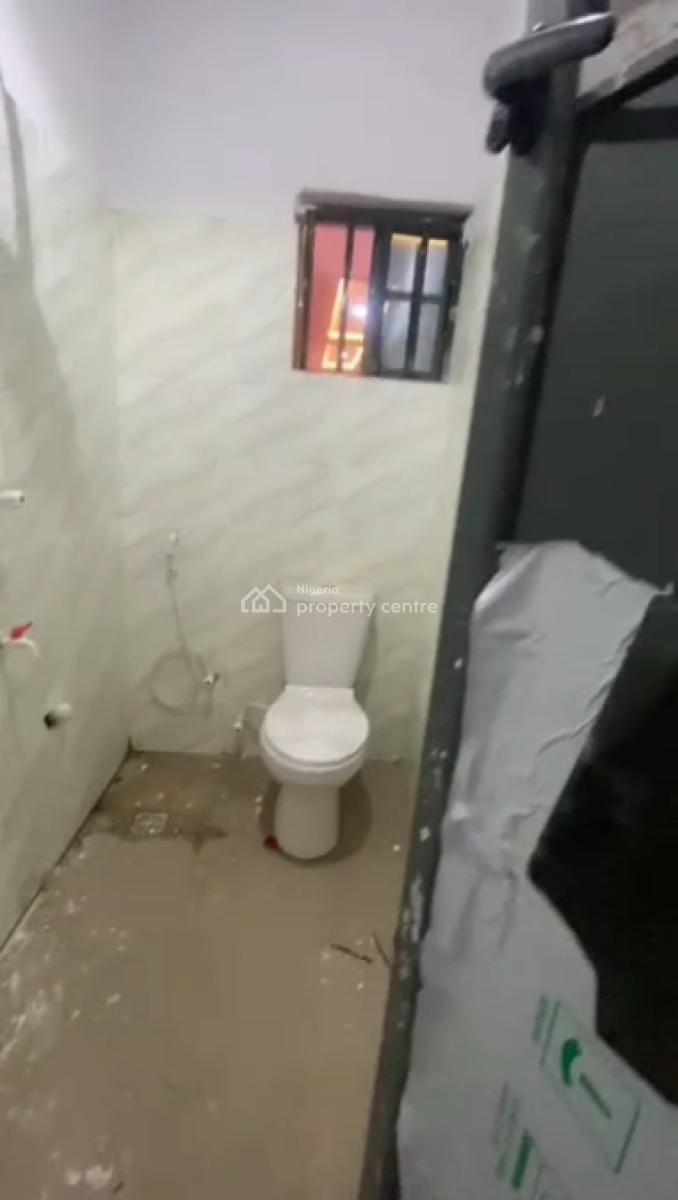 Very Decent and Spacious Upstairs Mini-flat Roy, Costain, Ebute Metta West, Yaba, Lagos, Mini Flat (room and Parlour) for Rent
