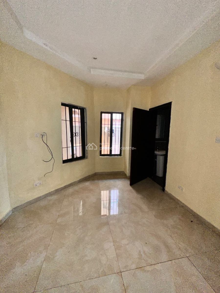 Cozy 1 Bedroom Apartment, Lekki Phase 1, Lekki, Lagos, Flat / Apartment for Rent