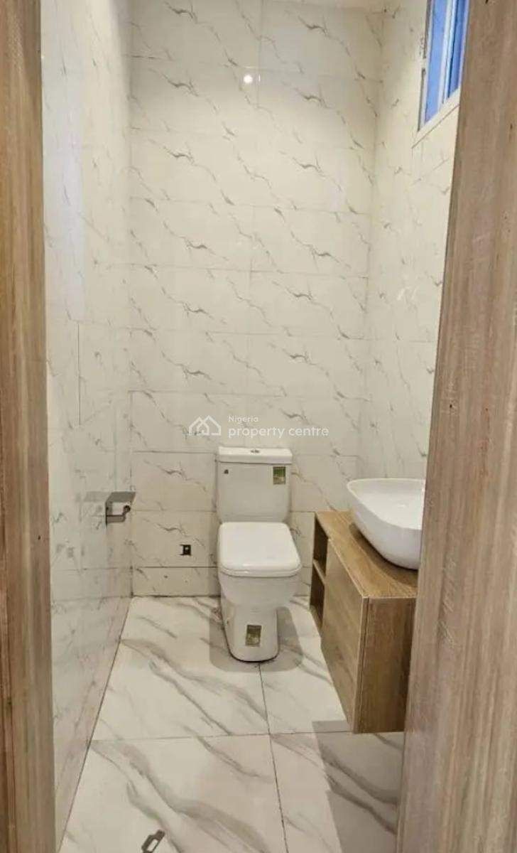 Beautifully Built 3 Bedroom Apartment with Bq, Chevyview Estate, Chevron, Lekki, Lagos, Flat / Apartment for Sale