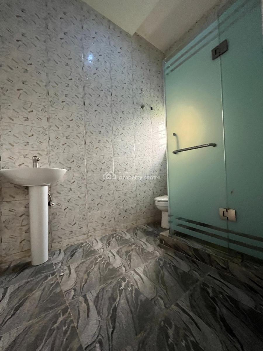 Beautifully Built Apartment in a Great Location, Gbagada, Lagos, Flat / Apartment for Sale