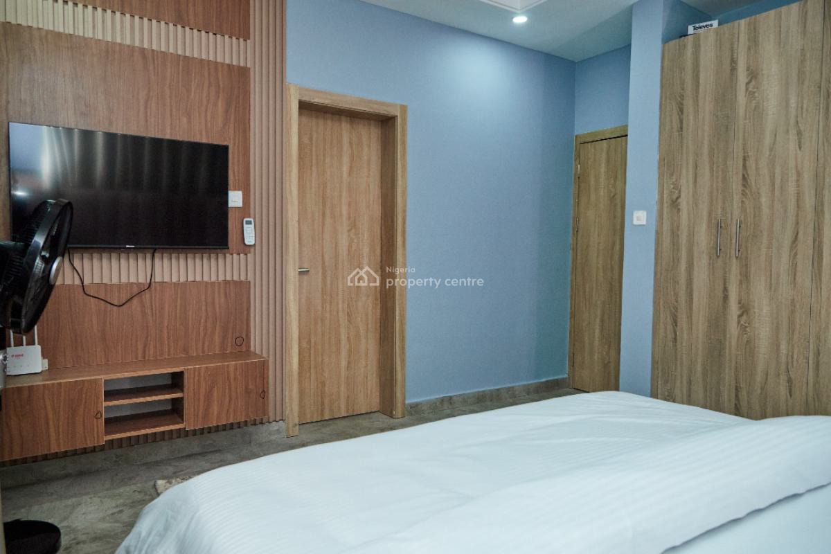 Serviced and Furnished 1 Bedroom Apartment, Durumi, Abuja, House for Rent