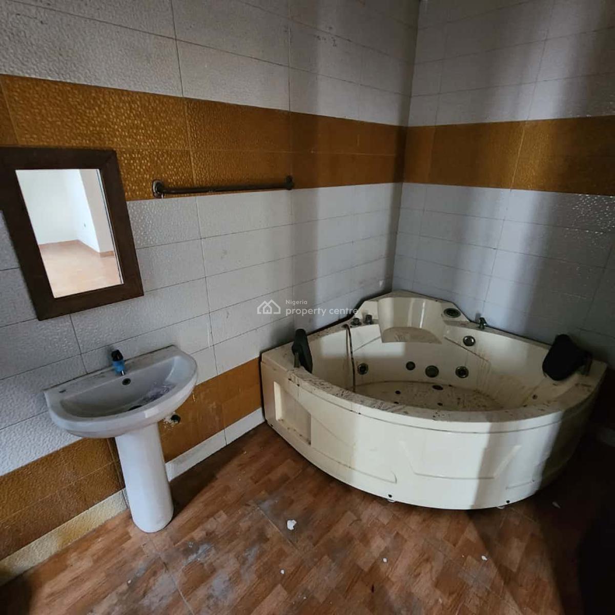 Masters Bedroom, Ikota, Lekki, Lagos, Flat / Apartment for Rent