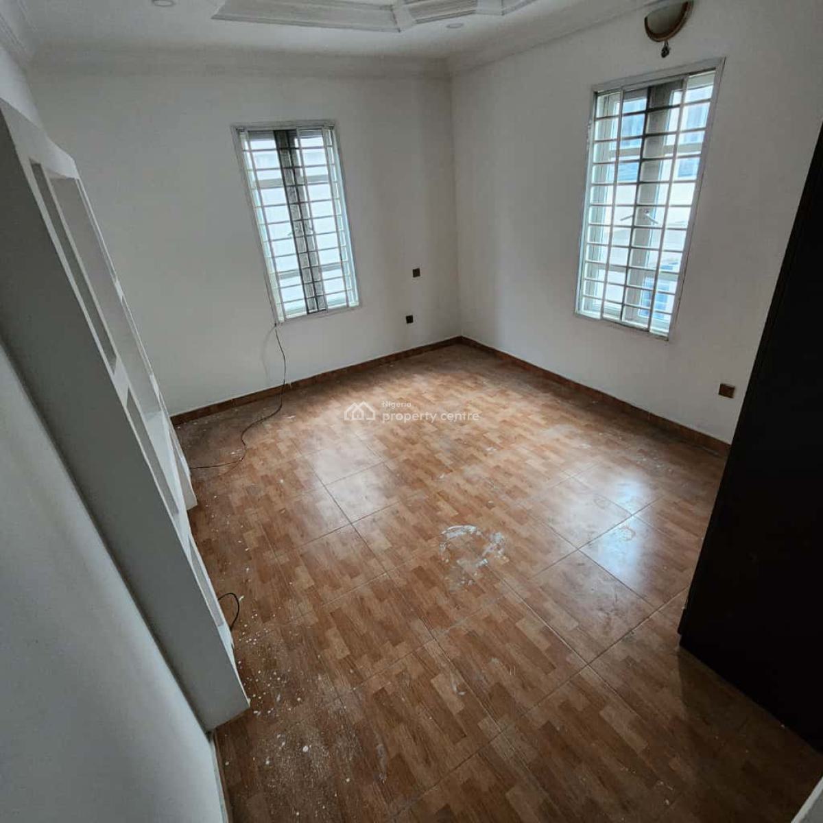 Single Room, Ikota, Lekki, Lagos, Flat / Apartment for Rent