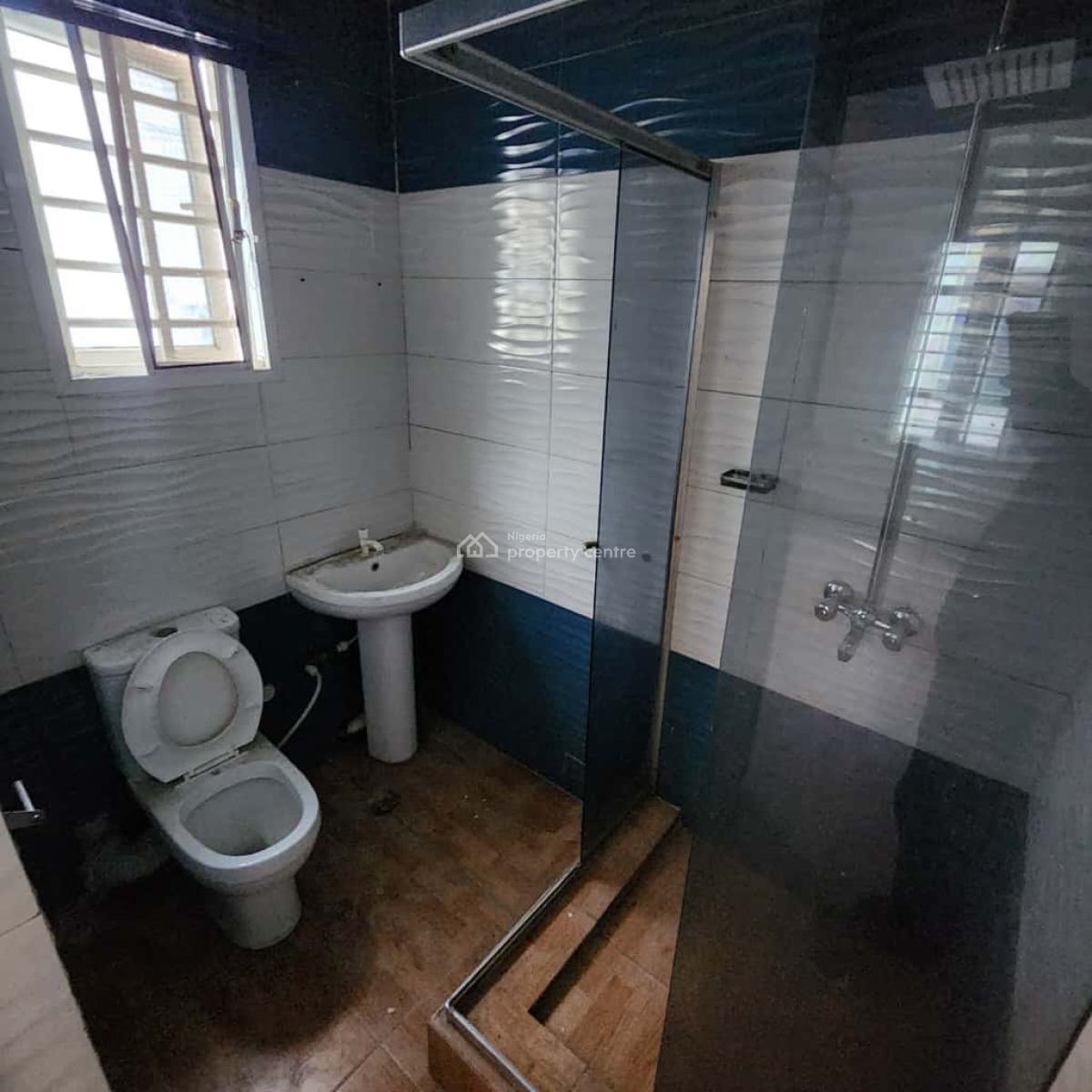 Single Room, Ikota, Lekki, Lagos, Flat / Apartment for Rent