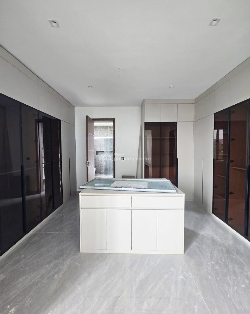 5 Bedroom Fully Detached House, Old Ikoyi, Ikoyi, Lagos, Detached Duplex for Sale