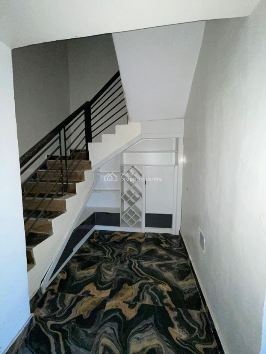 a Newly Built 3-bedroom Duplex Self Compound, Kolapo Ishola Gra, Akobo, Ibadan, Oyo, Detached Duplex for Rent