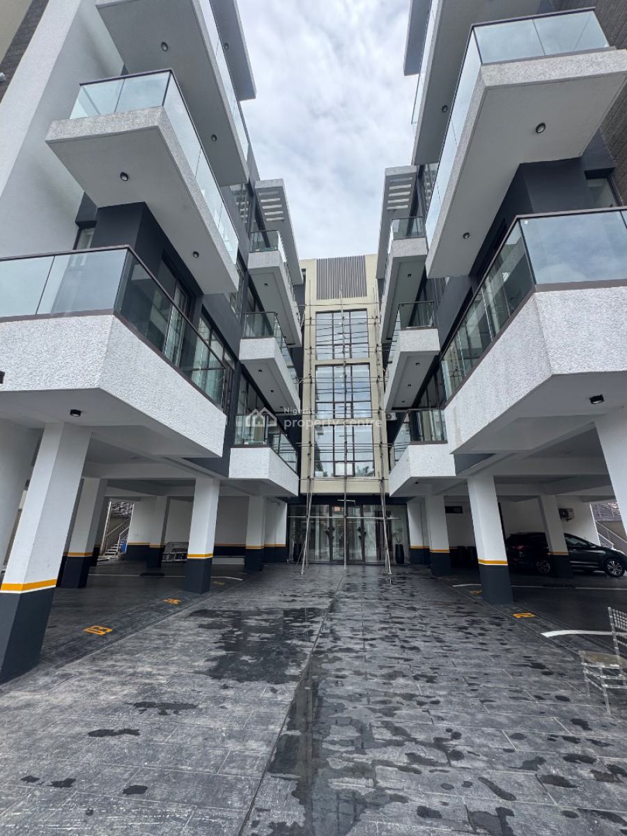 Luxury 3 Bedroom Apartment with Swimming Pool, Bq , Concierge, Lekki Phase 1, Lekki, Lagos, Flat / Apartment for Rent
