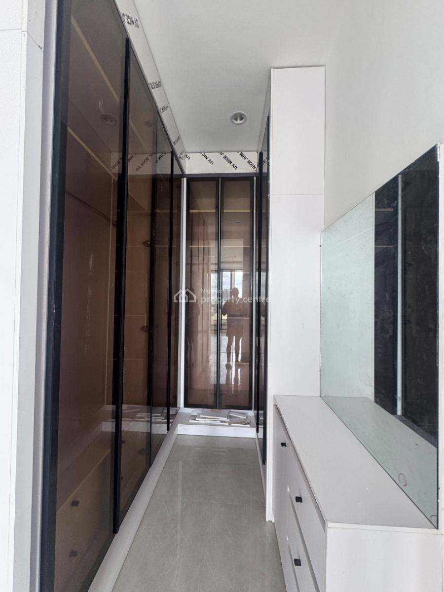 Luxury 3 Bedroom Apartment with Swimming Pool, Bq , Concierge, Lekki Phase 1, Lekki, Lagos, Flat / Apartment for Rent