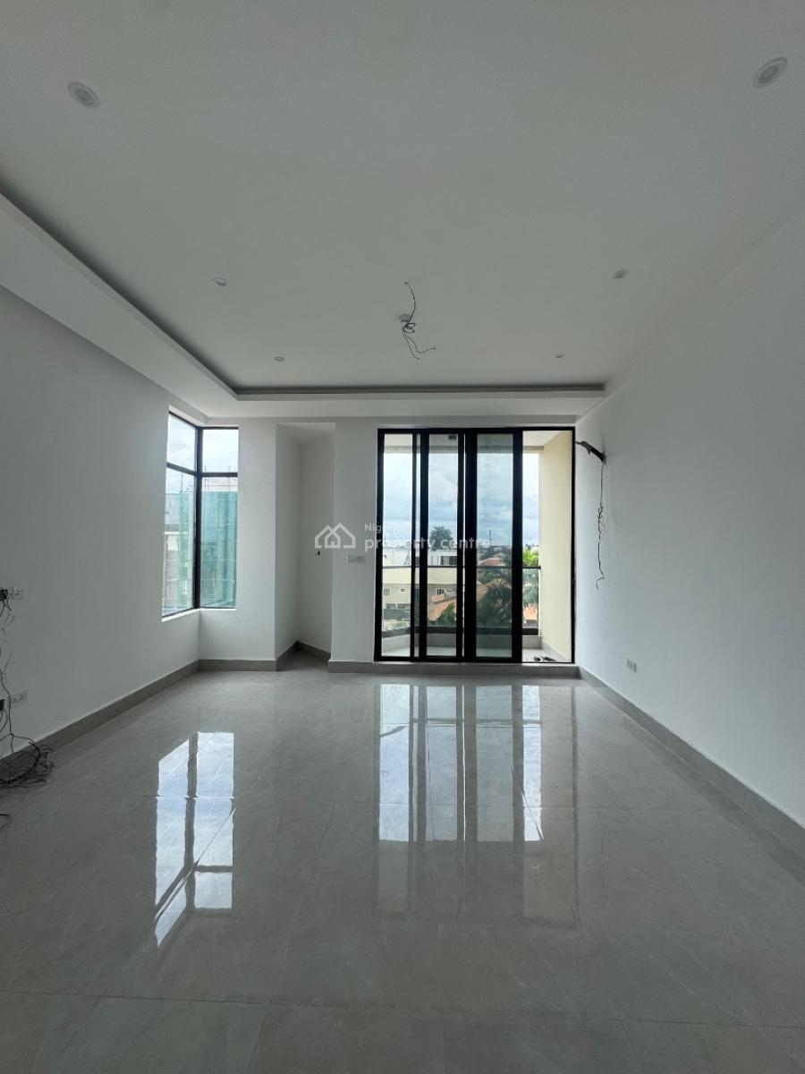 Luxury 3 Bedroom Apartment with Swimming Pool, Bq , Concierge, Lekki Phase 1, Lekki, Lagos, Flat / Apartment for Rent