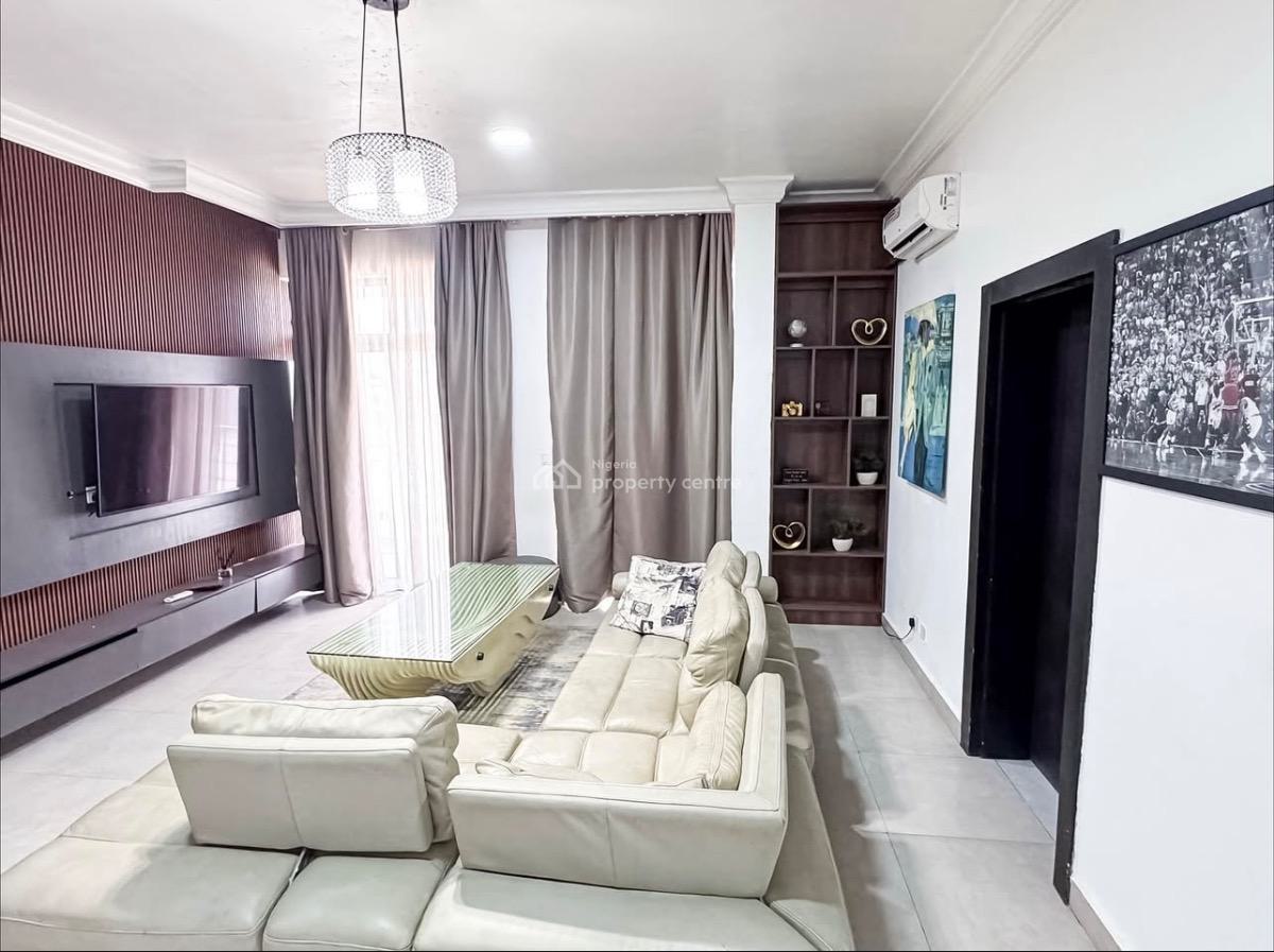 Nice 1 Bedroom Spacious Apartment, Victoria Island Lagos, Victoria Island (vi), Lagos, Mini Flat (room and Parlour) for Sale