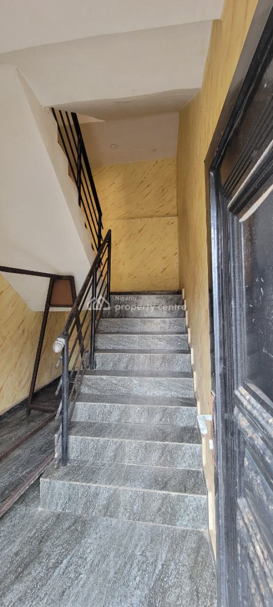 Standard 3 Bedroom Flat, Arosco Off Okun-ajah Roundabout, Okun-ajah, Ajah, Lagos, Flat / Apartment for Rent