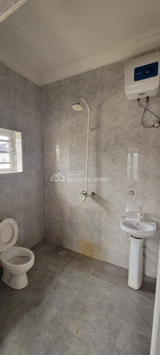 Standard 3 Bedroom Flat, Arosco Off Okun-ajah Roundabout, Okun-ajah, Ajah, Lagos, Flat / Apartment for Rent