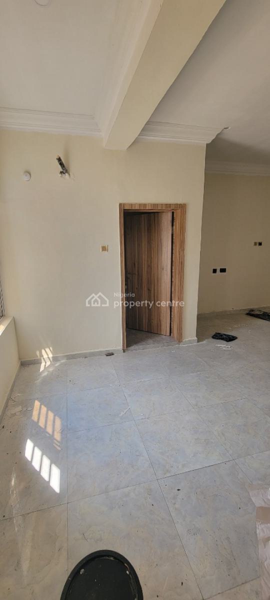 Standard 3 Bedroom Flat, Arosco Off Okun-ajah Roundabout, Okun-ajah, Ajah, Lagos, Flat / Apartment for Rent